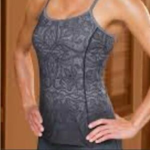 Athleta gray  Sleeveless fit sport